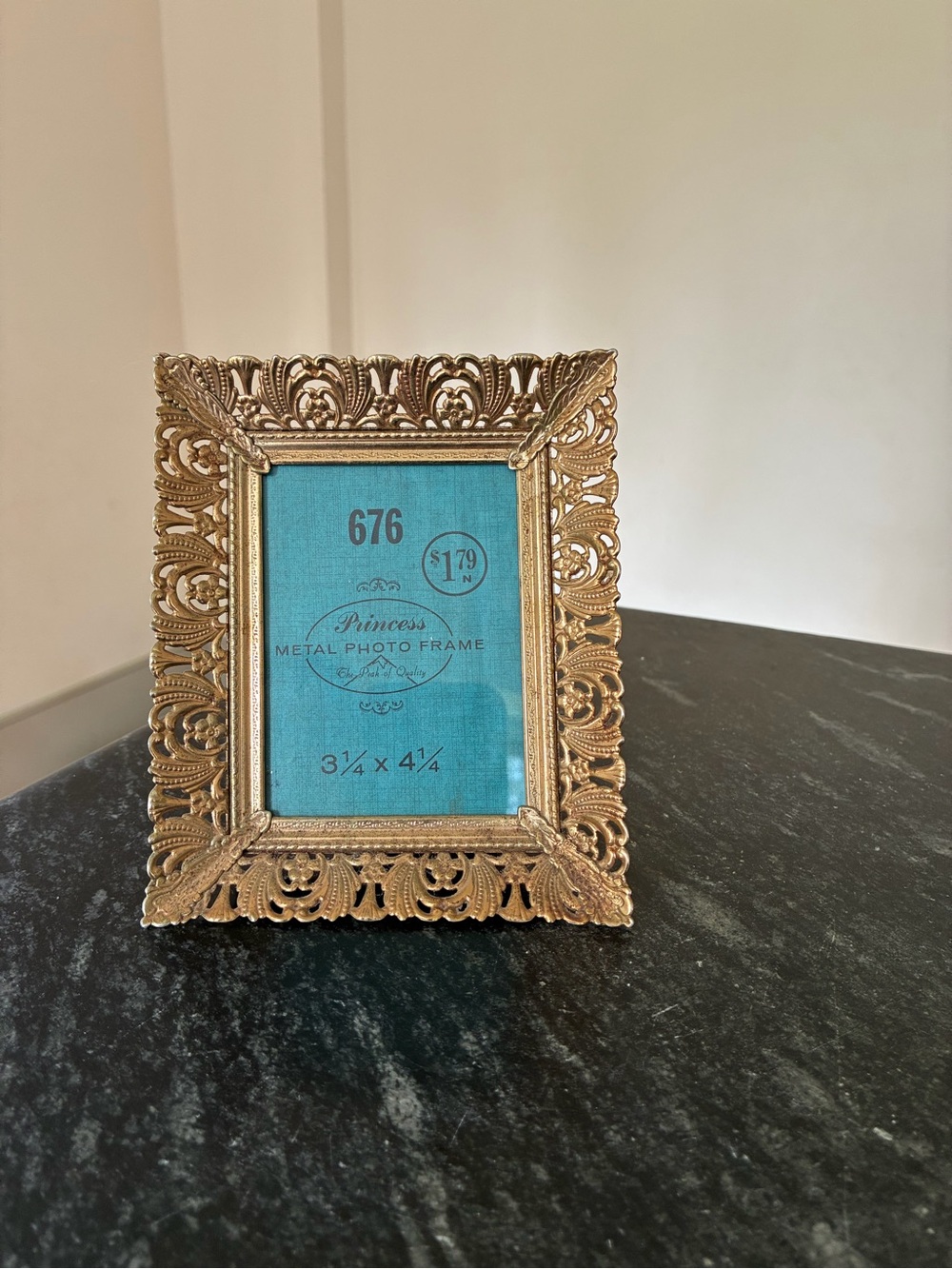 Vintage Metal Photo Frame Filigree Ornate Gold Brass Tone 3.25" x 4.25"